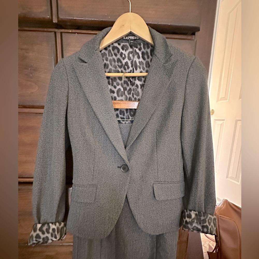 Express Women’s Pencil Skirt Suit Size 0